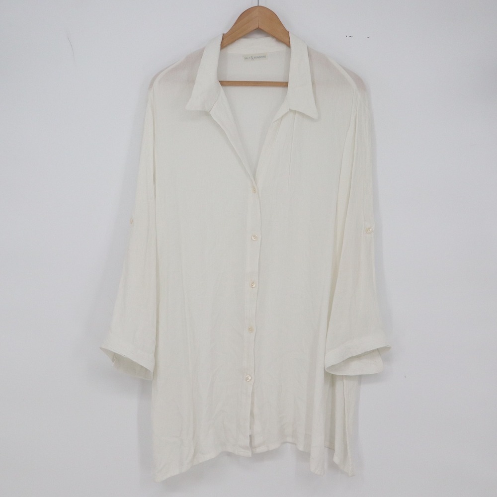 Salt & Sunshine Tunic Womens M White Button-down Roll Tab Excellent